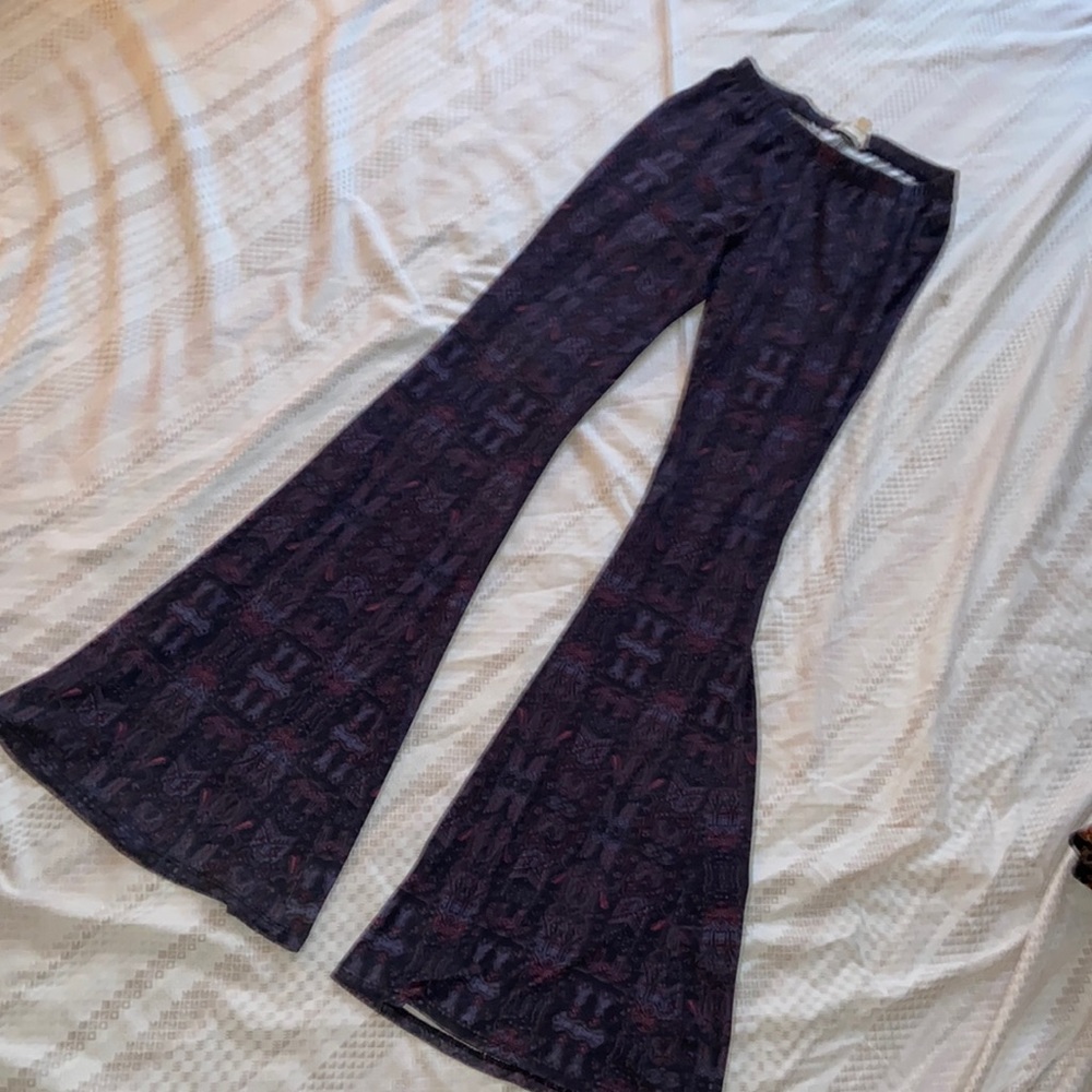 La Hearts Hippie Boho Soft Paisley Purple Leggings